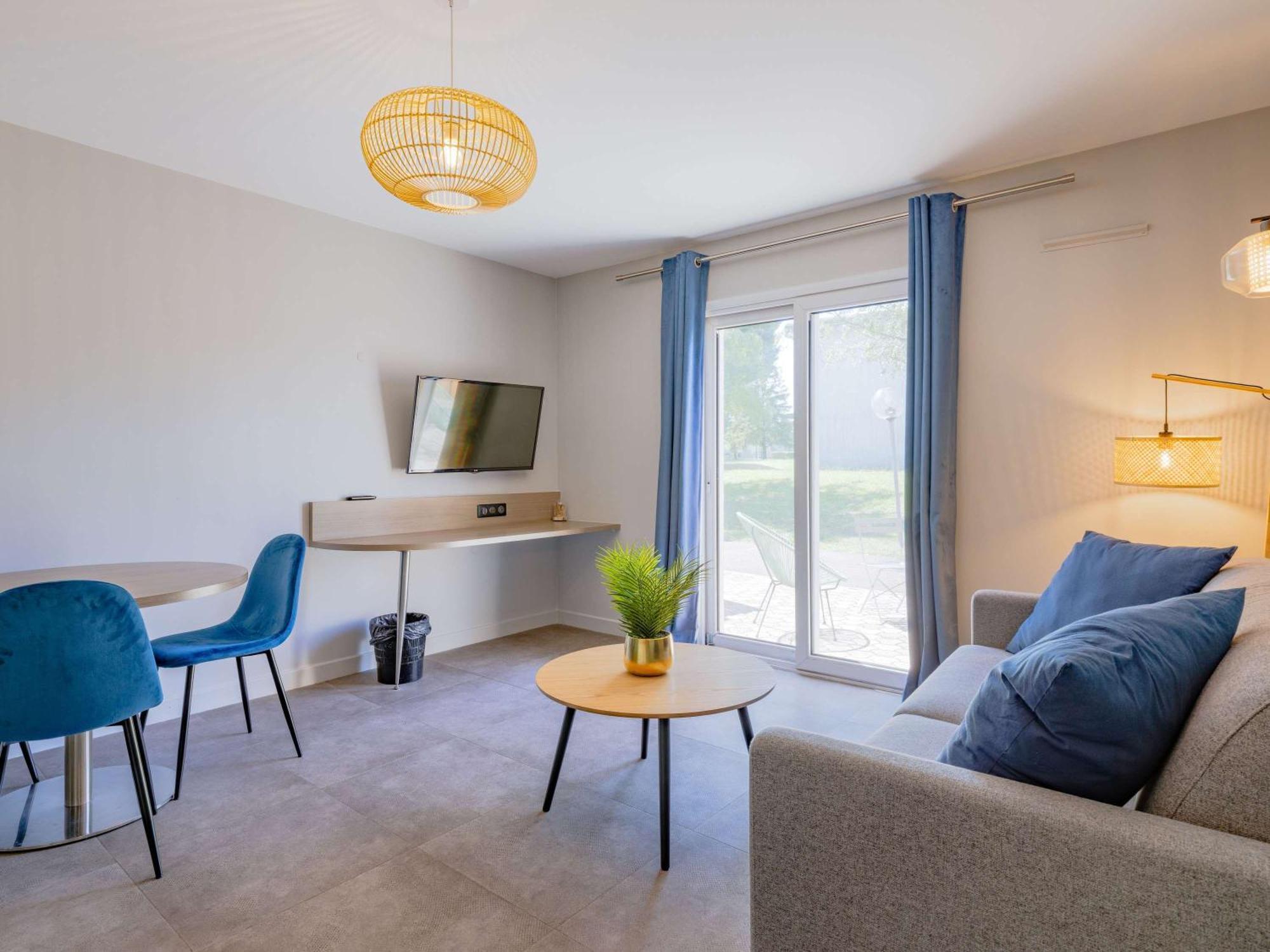 Mercure Lyon Est Villefontaine Zewnętrze zdjęcie