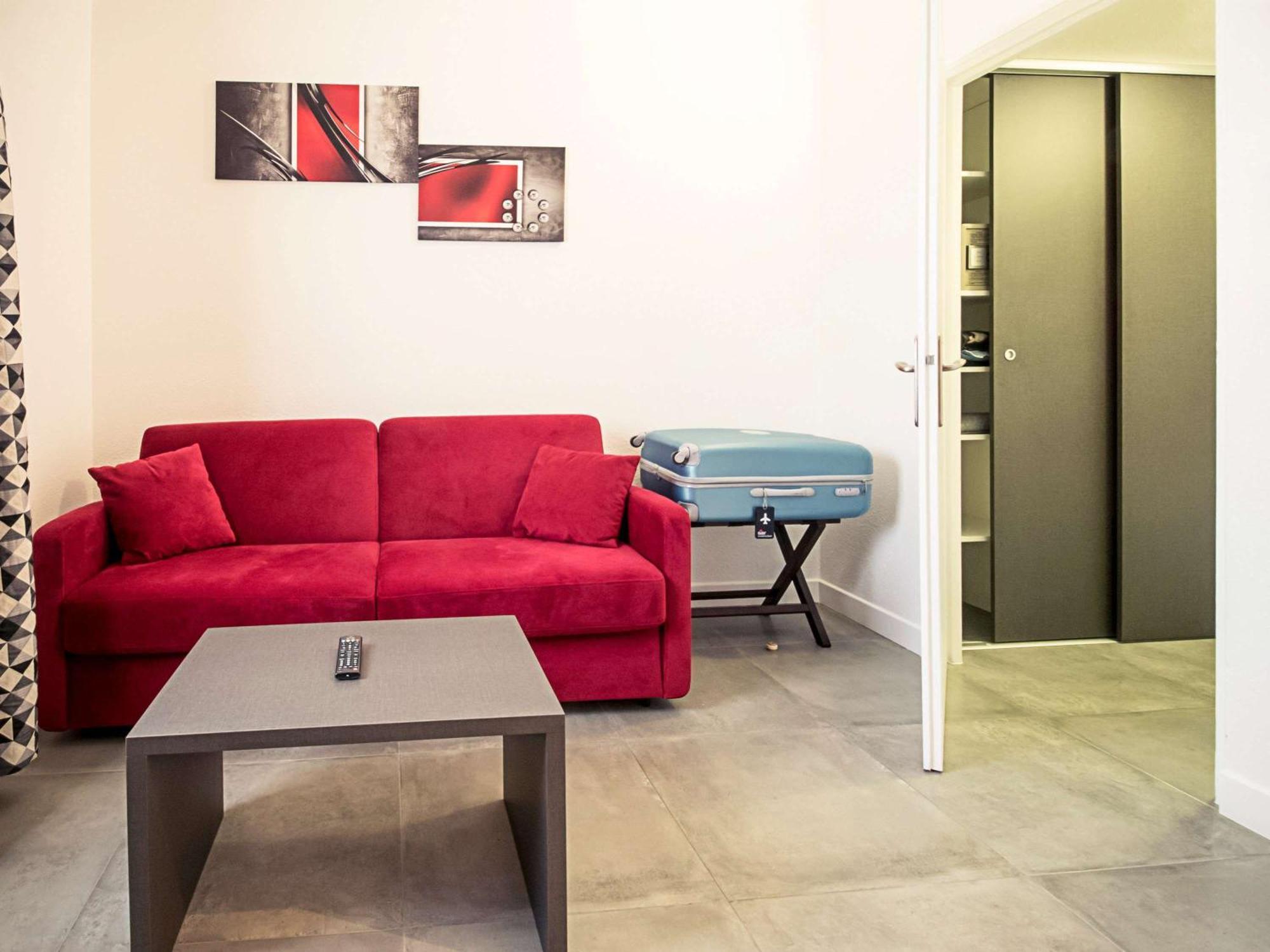 Mercure Lyon Est Villefontaine Zewnętrze zdjęcie